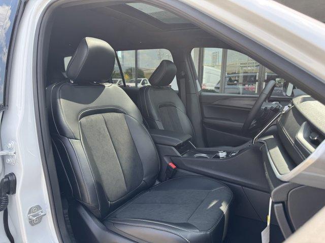 new 2025 Jeep Grand Cherokee L car, priced at $57,842