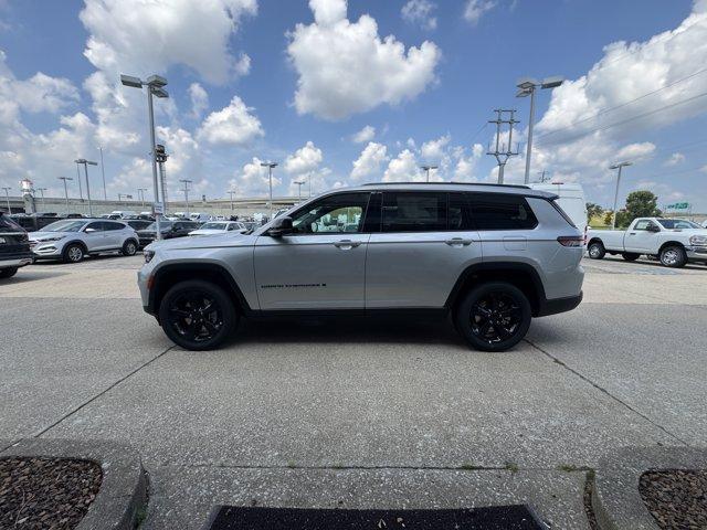 new 2025 Jeep Grand Cherokee L car, priced at $42,000