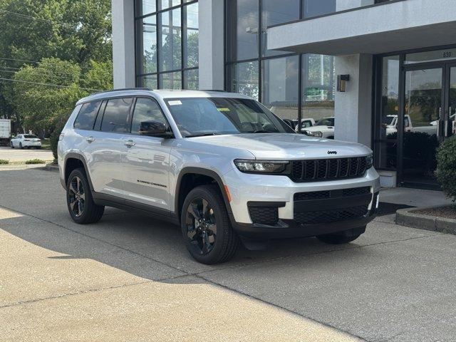 new 2025 Jeep Grand Cherokee L car, priced at $42,000