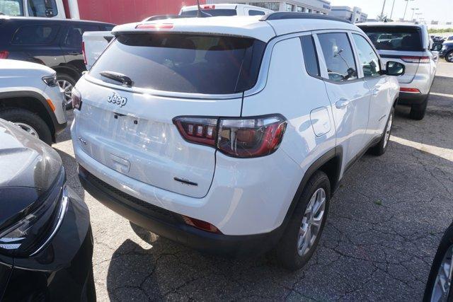 new 2024 Jeep Compass car, priced at $31,540