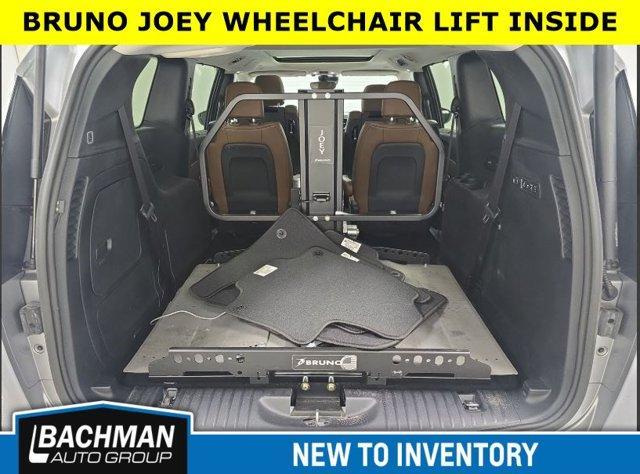 used 2019 Chrysler Pacifica car, priced at $27,950