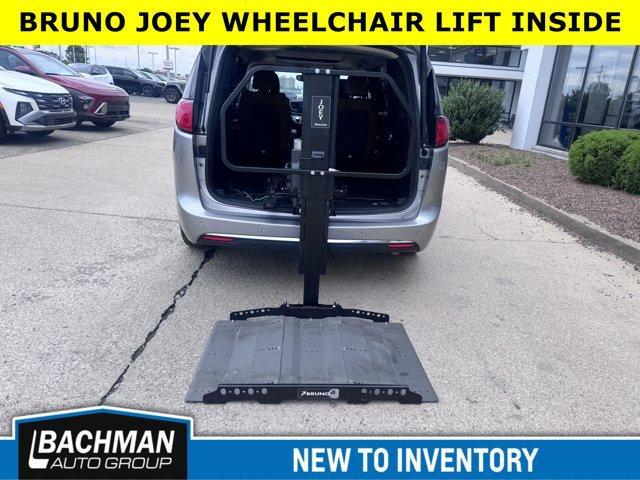 used 2019 Chrysler Pacifica car, priced at $27,950