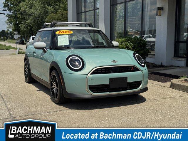 used 2025 MINI Hardtop car, priced at $31,000