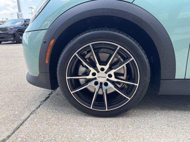 used 2025 MINI Hardtop car, priced at $31,000