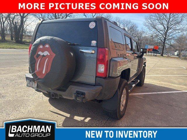 used 2006 Hummer H3 car, priced at $10,000