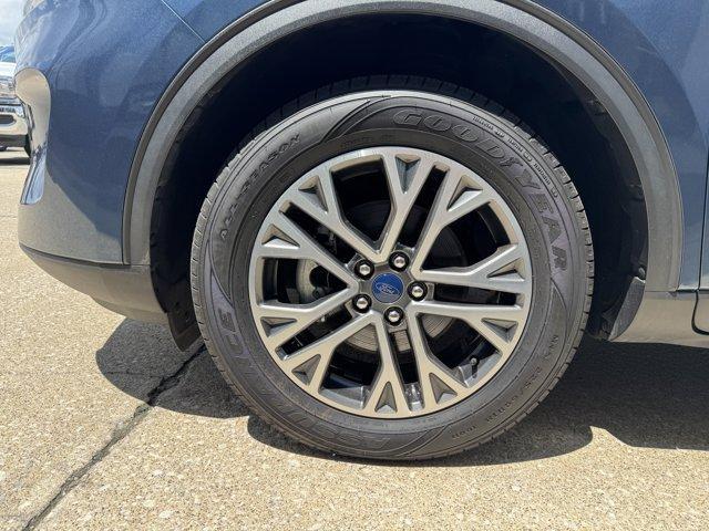 used 2020 Ford Escape car, priced at $20,068