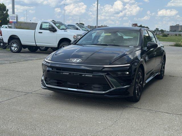 new 2025 Hyundai Sonata car, priced at $23,834