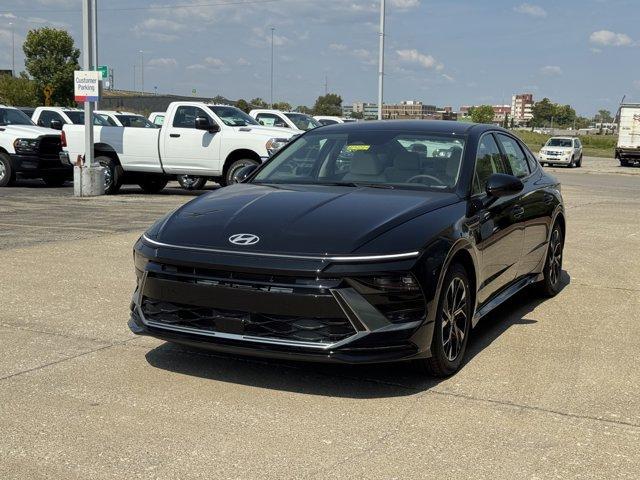 new 2025 Hyundai Sonata car, priced at $26,232