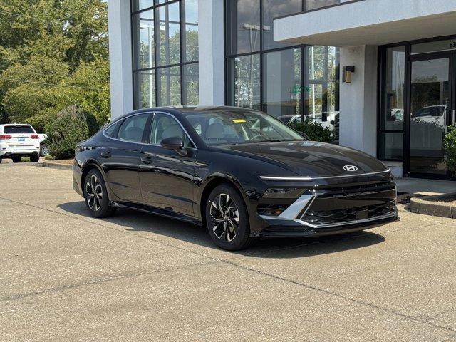 new 2025 Hyundai Sonata car, priced at $26,232