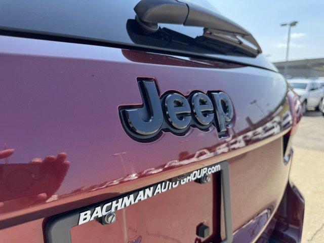 used 2020 Jeep Grand Cherokee car, priced at $22,900