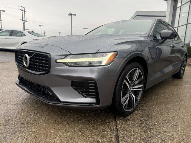 used 2021 Volvo S60 Recharge Plug-In Hybrid car, priced at $27,500