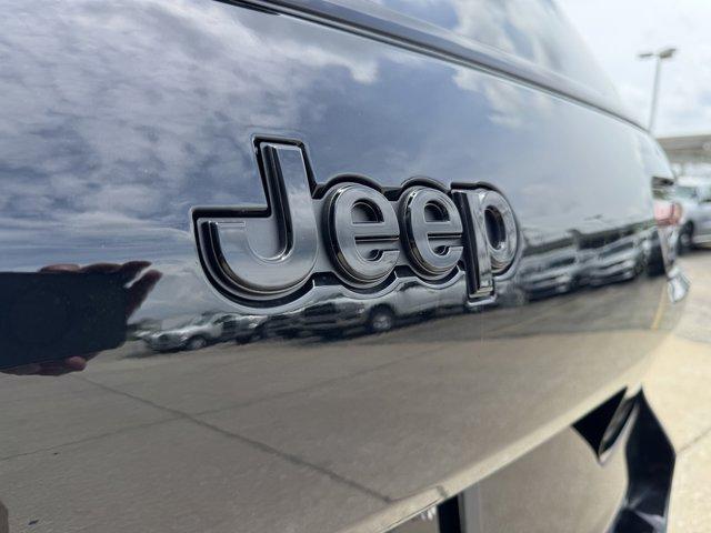 new 2025 Jeep Grand Cherokee L car, priced at $43,000
