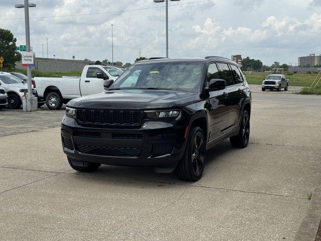 new 2025 Jeep Grand Cherokee L car, priced at $43,000