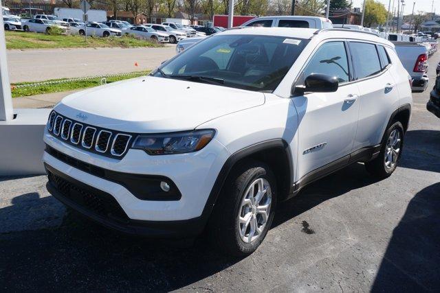 new 2024 Jeep Compass car, priced at $31,540