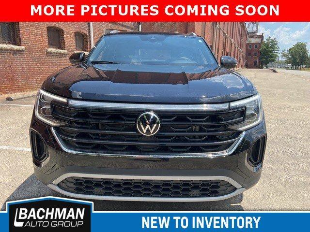used 2024 Volkswagen Atlas Cross Sport car, priced at $32,950