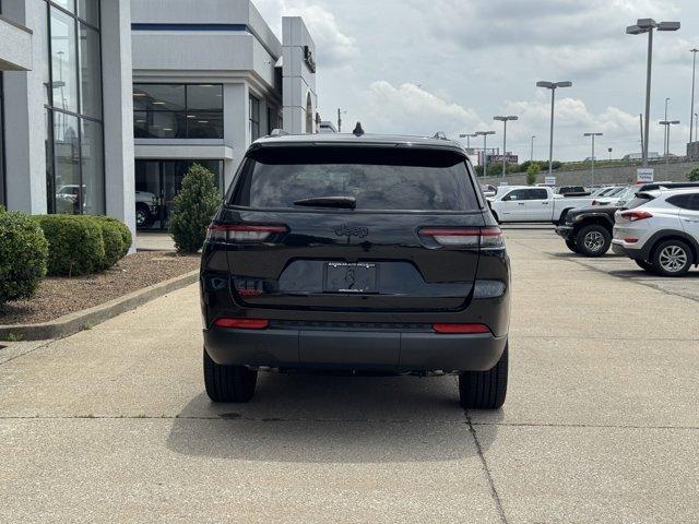 new 2025 Jeep Grand Cherokee L car, priced at $42,000