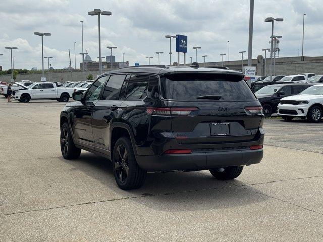 new 2025 Jeep Grand Cherokee L car, priced at $42,000