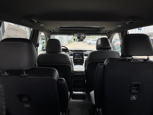 new 2025 Jeep Grand Cherokee L car, priced at $42,000