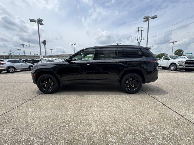new 2025 Jeep Grand Cherokee L car, priced at $42,000