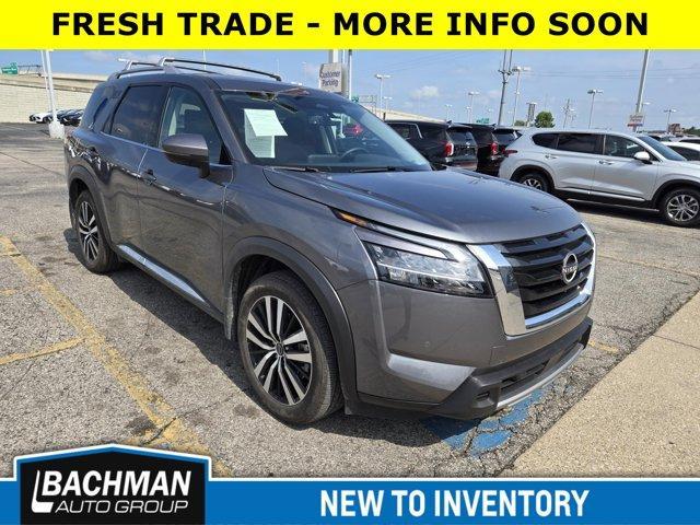 used 2024 Nissan Pathfinder car, priced at $43,950