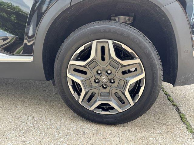 used 2023 Hyundai Santa Fe car, priced at $28,000