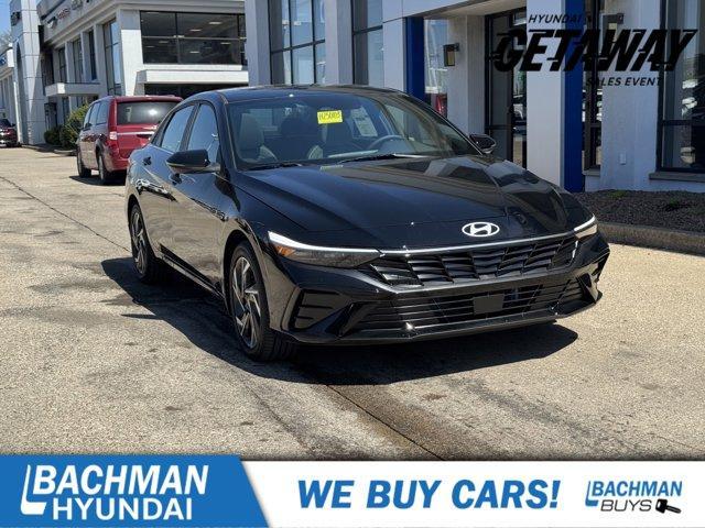 new 2025 Hyundai ELANTRA HEV car, priced at $28,186