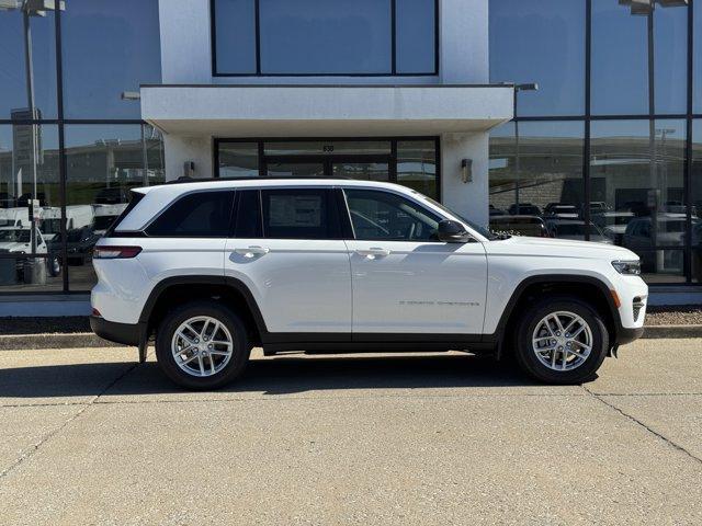 new 2025 Jeep Grand Cherokee car, priced at $33,253