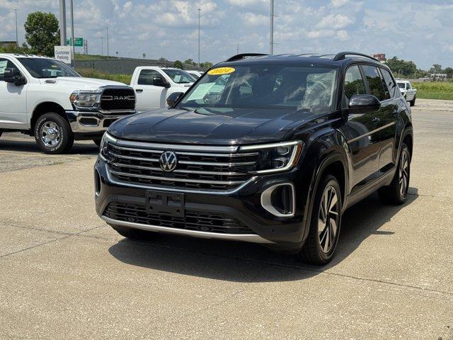 used 2024 Volkswagen Atlas car, priced at $33,300