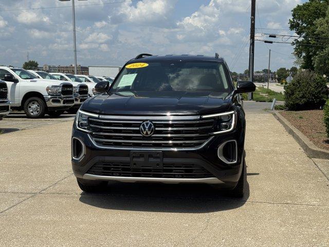 used 2024 Volkswagen Atlas car, priced at $33,300