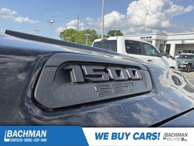 new 2025 Ram 1500 car, priced at $47,602