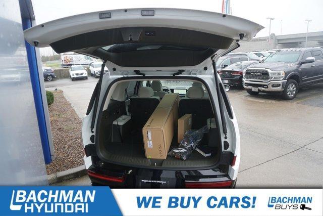 new 2025 Hyundai Santa Fe car, priced at $45,188