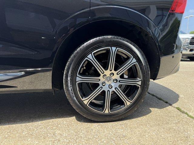 used 2021 Volvo XC60 car, priced at $32,000