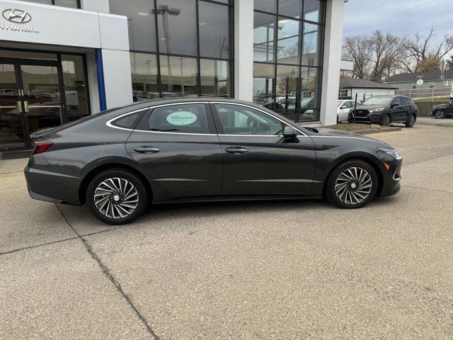 used 2023 Hyundai Sonata Hybrid car, priced at $25,500