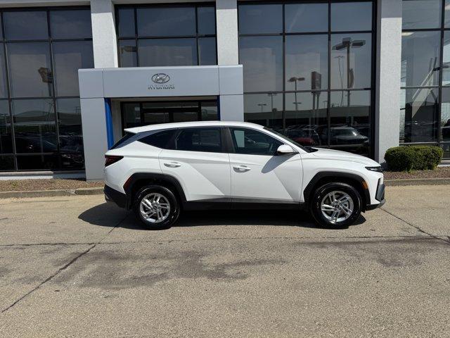 new 2025 Hyundai Tucson car, priced at $29,951