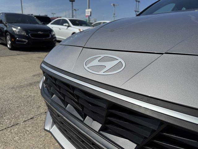 new 2025 Hyundai ELANTRA HEV car, priced at $27,353