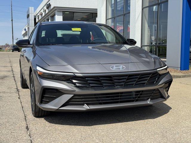 new 2025 Hyundai ELANTRA HEV car, priced at $27,353