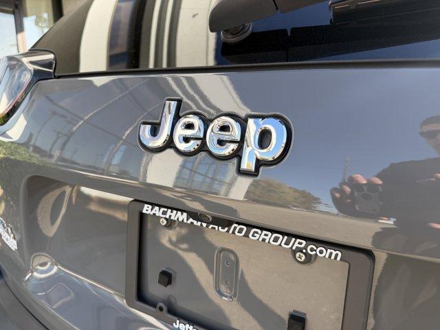 used 2021 Jeep Cherokee car, priced at $20,950