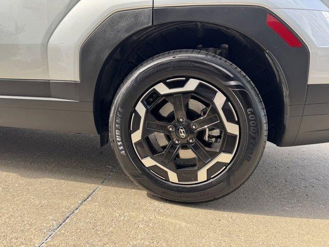 used 2025 Hyundai Santa Fe car, priced at $35,500