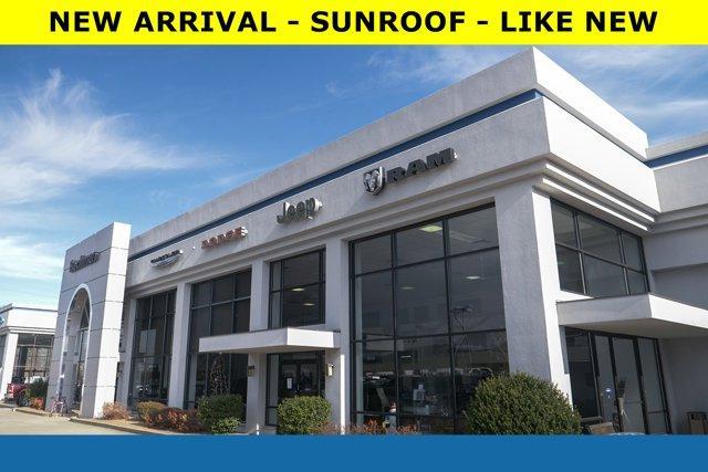 used 2022 Jeep Wagoneer car, priced at $41,900