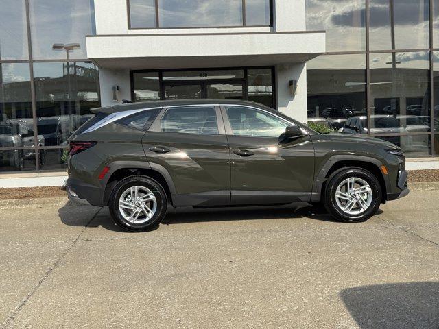new 2025 Hyundai Tucson car, priced at $26,357