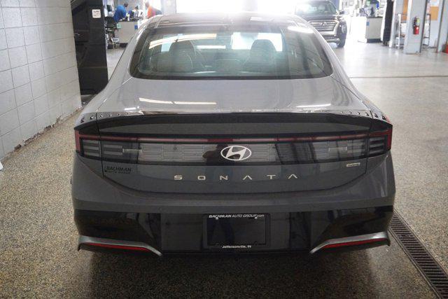 new 2024 Hyundai Sonata Hybrid car, priced at $32,961