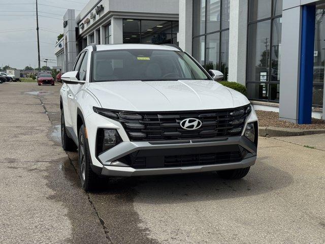new 2025 Hyundai Tucson car, priced at $34,018
