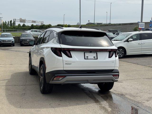 new 2025 Hyundai Tucson car, priced at $34,018