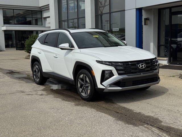 new 2025 Hyundai Tucson car, priced at $34,018