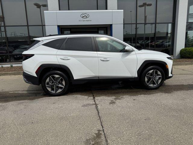new 2025 Hyundai Tucson car, priced at $34,018