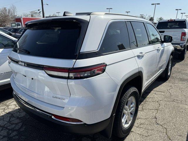 new 2024 Jeep Grand Cherokee car, priced at $40,005