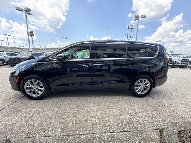 used 2025 Chrysler Pacifica car, priced at $44,950