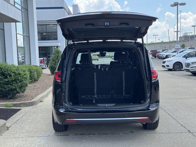 used 2025 Chrysler Pacifica car, priced at $44,950