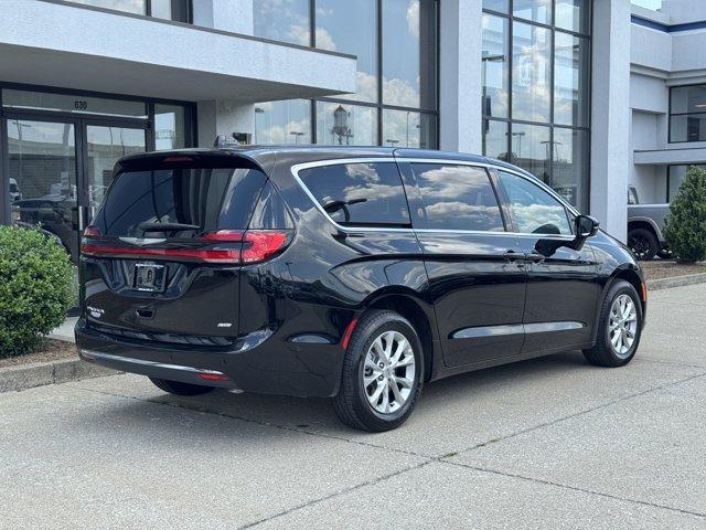 used 2025 Chrysler Pacifica car, priced at $44,950
