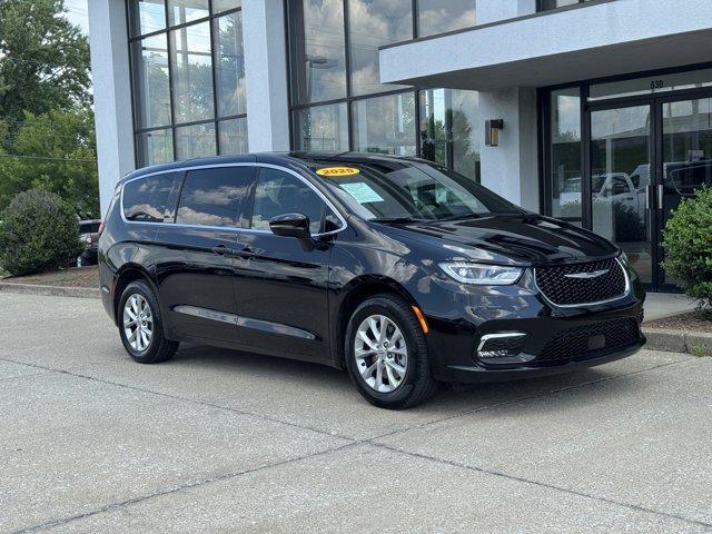 used 2025 Chrysler Pacifica car, priced at $44,950
